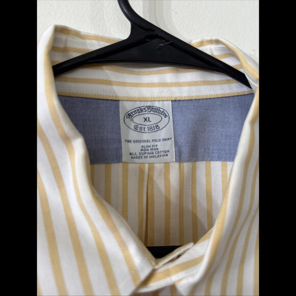 Brooks Brothers Button Down Shirt Mens XL Non Iron Supima Cotton Logo Yellow - Picture 3 of 8